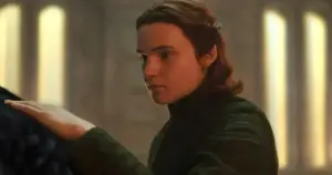 Ator de Link no filme Zelda revela que não jogou Breath of the Wild por ser jovem demais