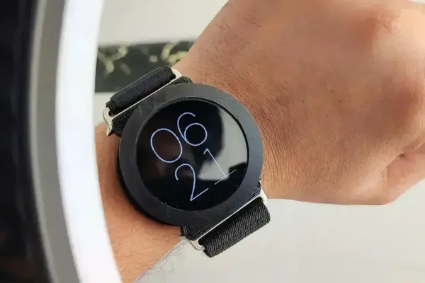ChronoWatch X2040: Construa seu smartwatch 3D personalizado com Raspberry Pi