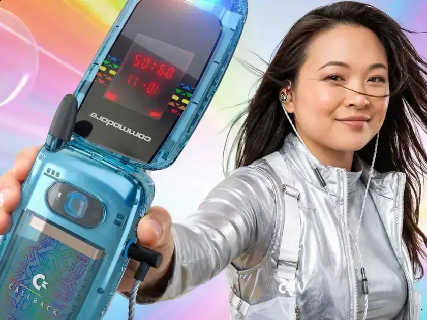 Commodore Callback 8020: Flip Phone retrô com preço reajustado e polêmica do AI