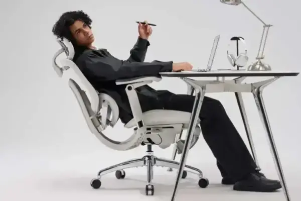 Conheça a Cadeira Ergonômica SIHOO Doro C300 Pro V2 com Conforto Premium por Menos de $500