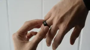 Galaxy Ring da Samsung ganha monitoramento de risco de apneia do sono aprovado pelo FDA