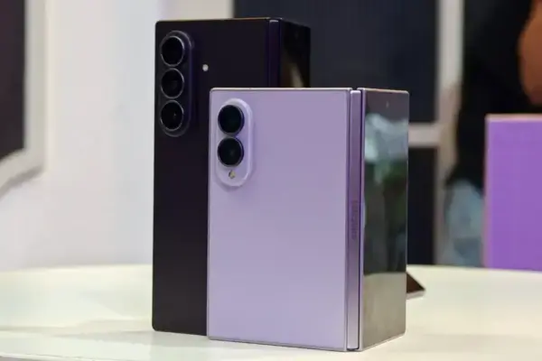 Galaxy Z Fold 8 e foldables da Samsung ganham suporte a webcam via USB