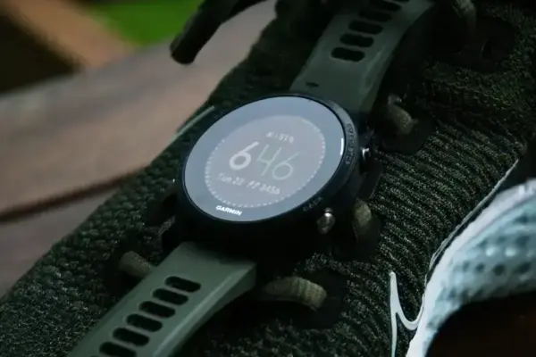 Garmin prepara sensor muscular inovador para atletas de força em 2026