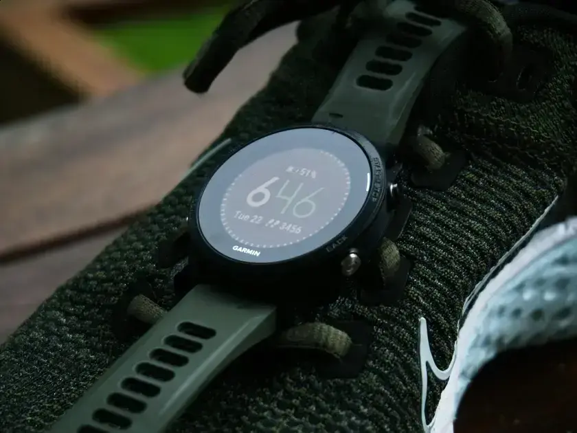 Garmin prepara sensor muscular inovador para atletas de força em 2026