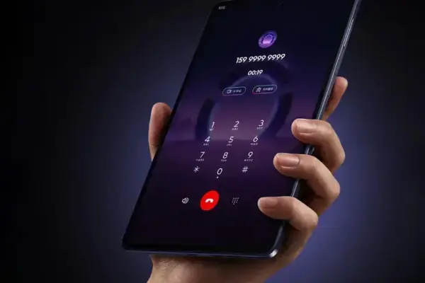 Lenovo detalha recursos 5G e design do novo tablet gamer OLED Legion Y700