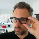 Meta recua e pausa teste de limite por assinatura nos óculos inteligentes