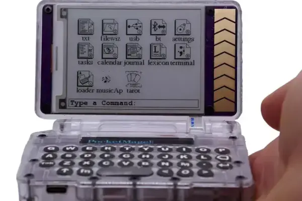 PocketMage: PDA portátil com e-paper e teclado físico para foco total