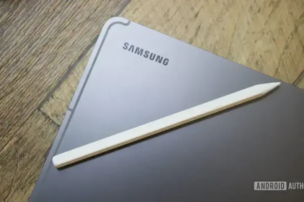 Samsung Galaxy S26 FE e Galaxy Tab S12: novidades à vista para setembro