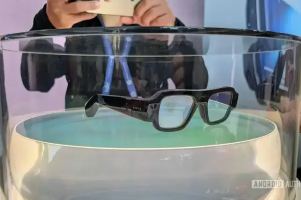 Snap antecipa lançamento dos óculos AR Specs em evento para consumidores em setembro