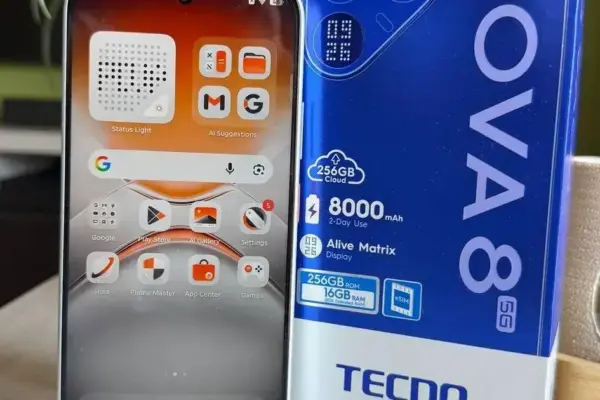 Tecno POVA 8 5G: bateria gigante e design ousado para usuários jovens