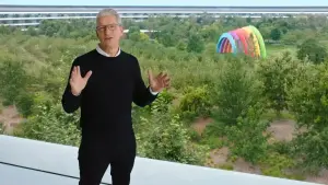 Tim Cook se despede: 15 anos que transformaram a Apple em números