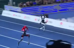 Robôs humanoides chineses superam recorde de Usain Bolt nos 100m com desafios de controle
