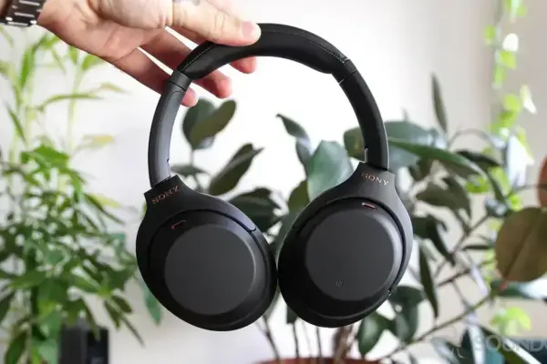 Sony WH-1000XM4C: Fones com Bluetooth 6.0 e preço mais acessível