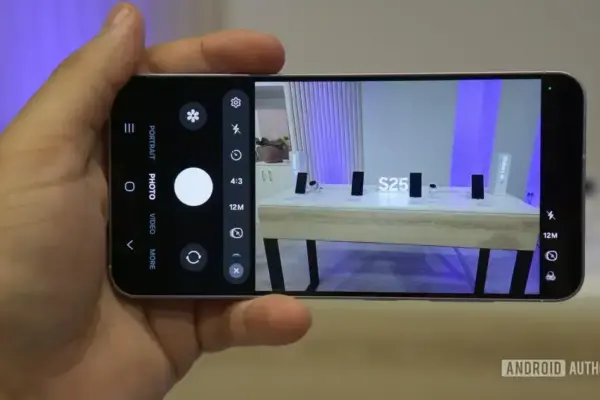 Galaxy S25 recebe recurso Horizontal Lock da One UI 9 Beta 1 que estabiliza vídeos