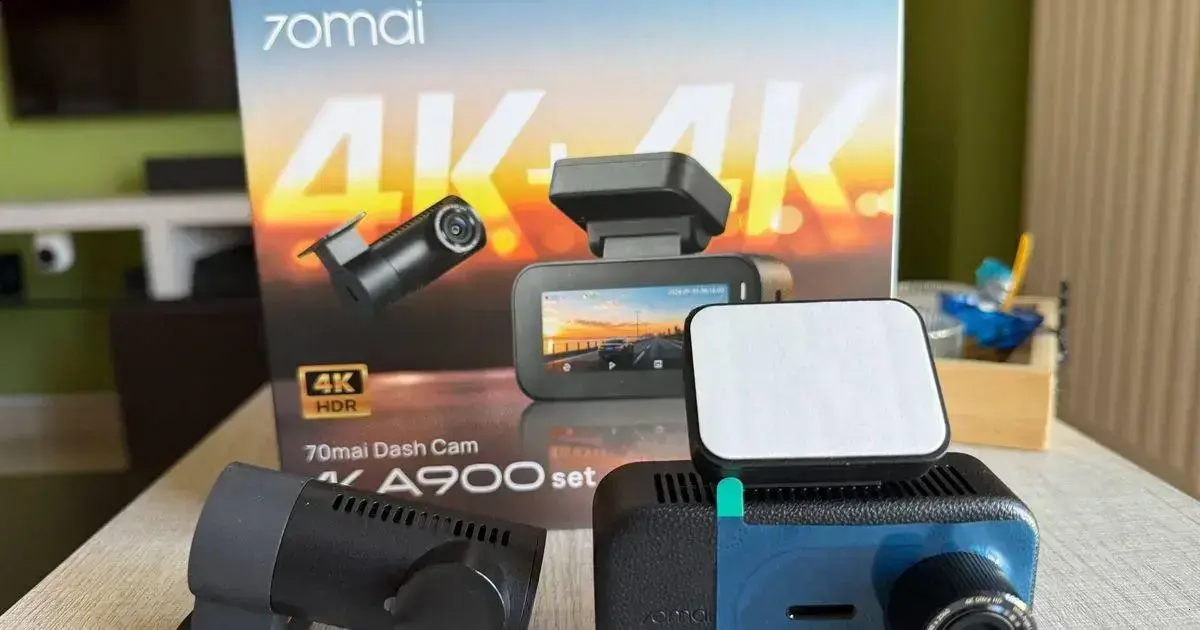 70mai A900: Dash Cam Compacta com Gravação Dual 4K e Sem Assinatura
