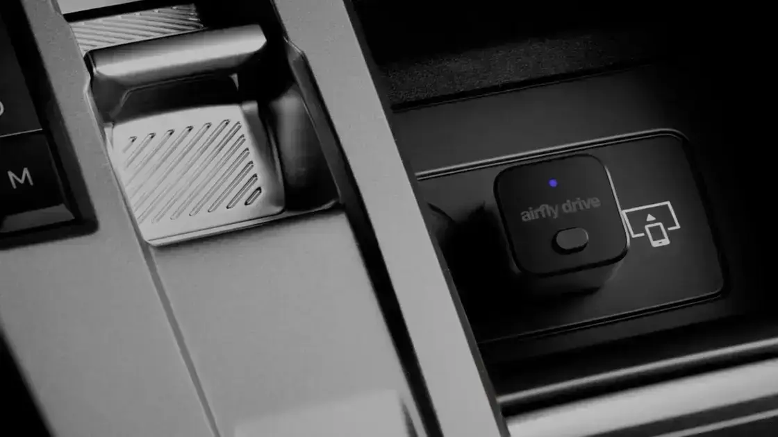 AirFly Drive transforma CarPlay com fio em CarPlay sem fio por US$39,99