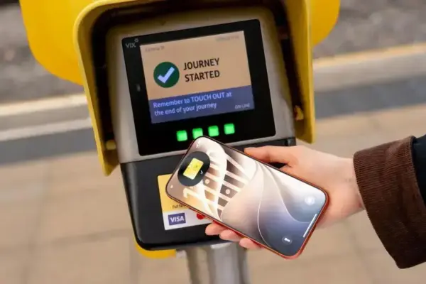 Bee Card de Manchester fica totalmente compatível com Apple Wallet