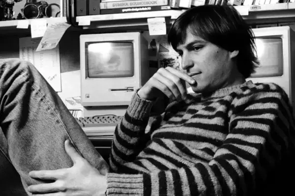 Hoje faz 15 anos da morte de Steve Jobs — memórias e tributos