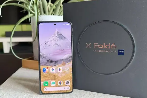 vivo X Fold6: O dobrável que equilibra design, desempenho e câmeras poderosas